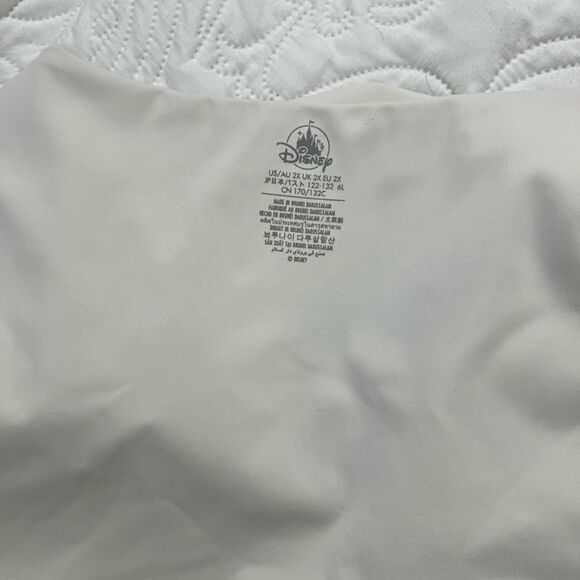 NWOT Disney's Aladdin Sports Bra Size
Visit 2x Bras - Picture 3 of 11